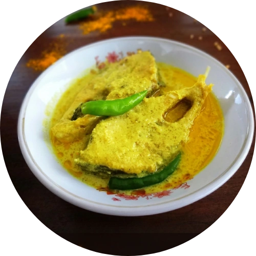Traditional Ilish Bhapa served during Sundarban Hilsa Festival with authentic Bengali recipe