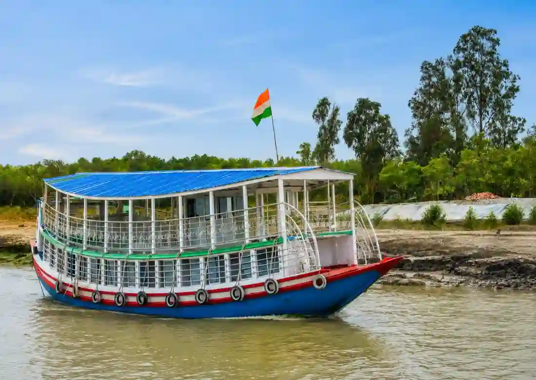 Private tourist boat in Sundarban river representing Sundarban boat rental agency services